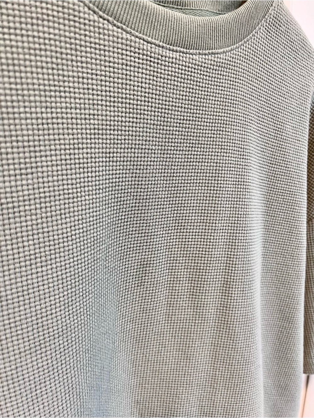 Unisex Comfrt Brand “Waffle Knit Lounge Tee” Sage Size Large Cozy, Oversized - Picture 6 of 12